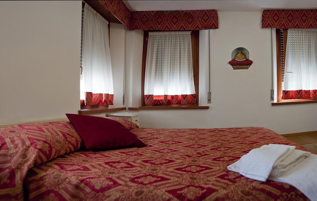 Locanda Del Re Feltre Bilik gambar